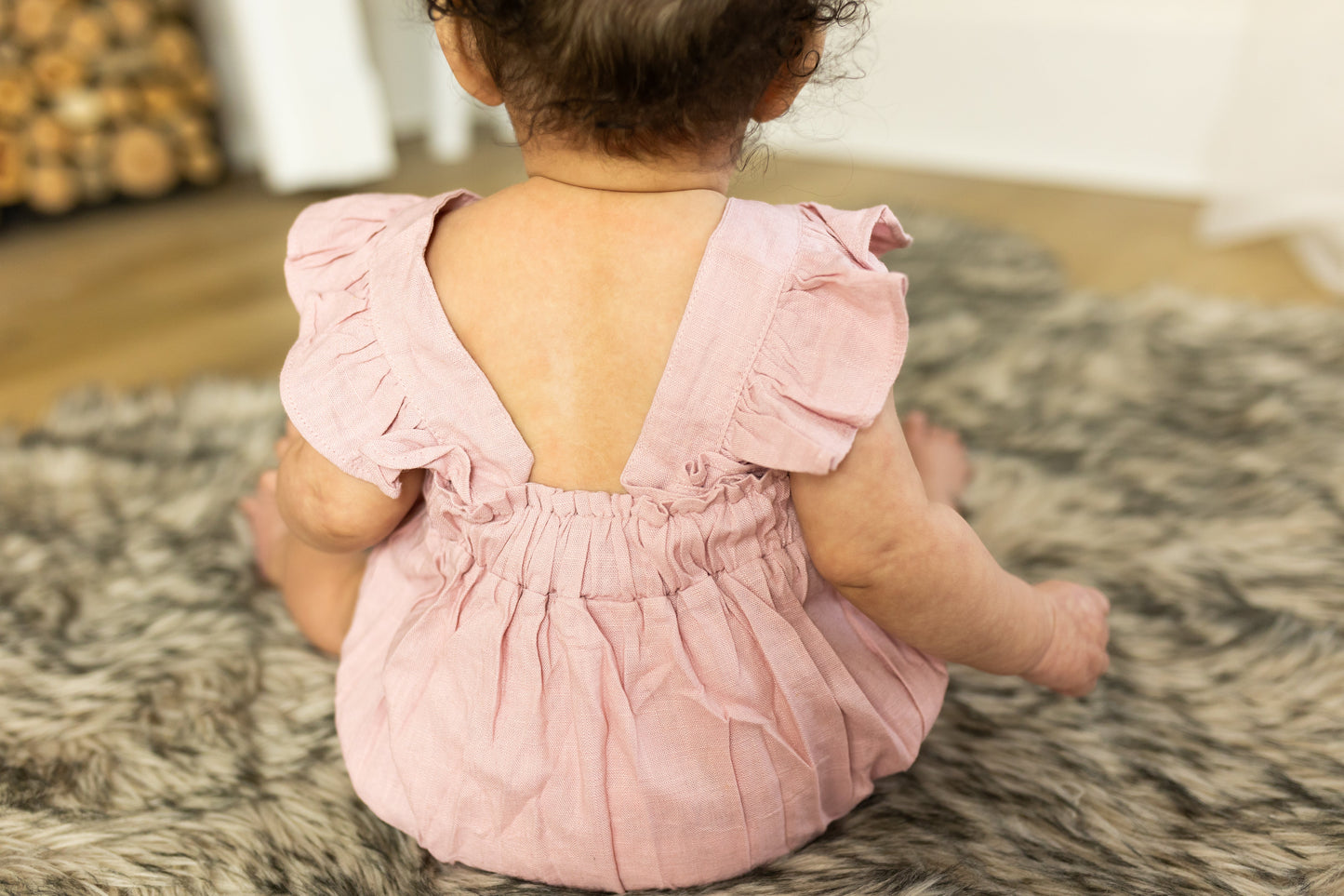 Flutter Sleeve Bubble - Late June Ship