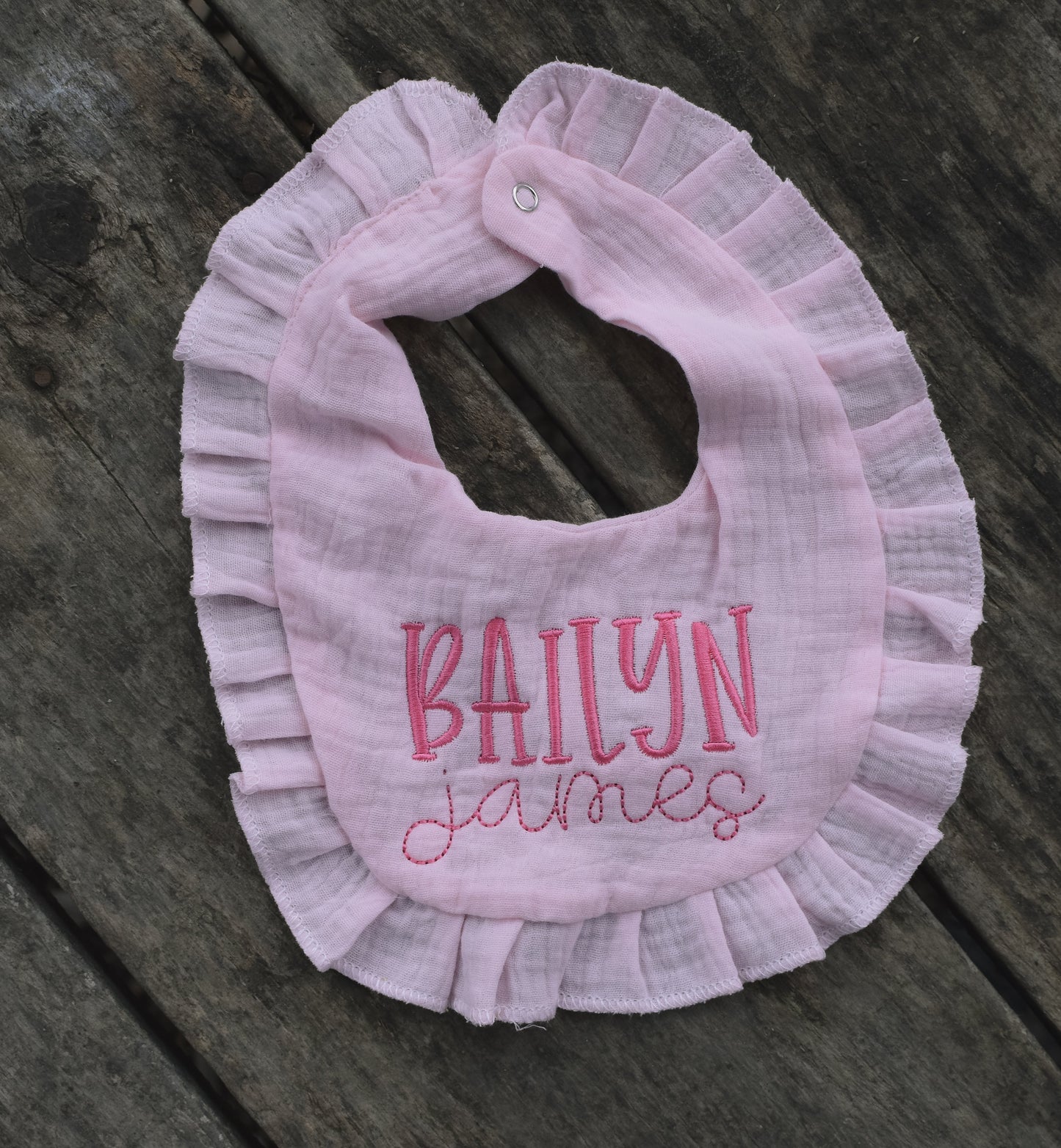 Ruffle Bib - Late June Ship
